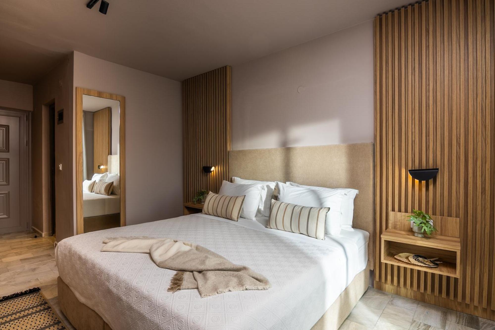Petra Nera Skiathos, Philian & 4*